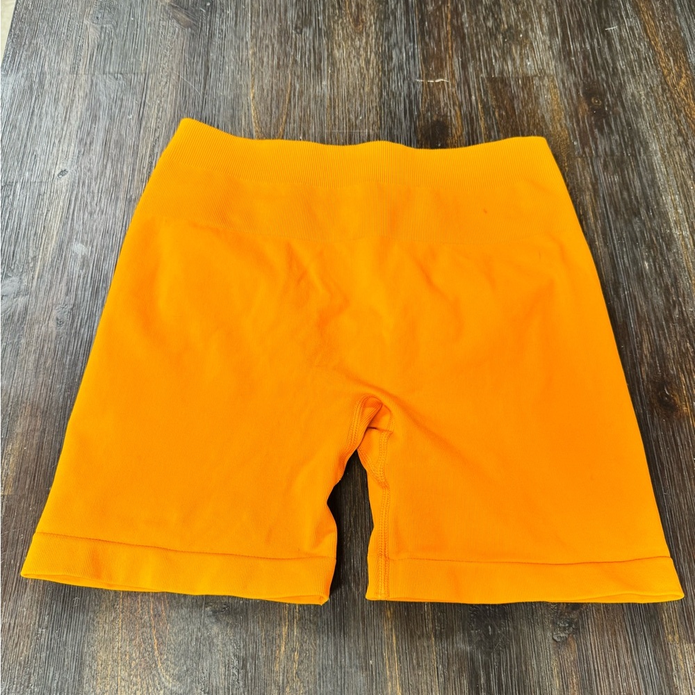 Aurola Power Shorts
